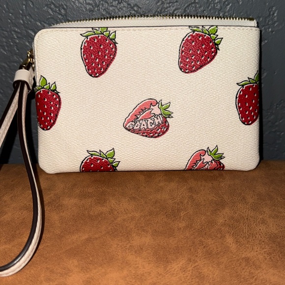 Coach White Strawberry Print Wristlet with Gold Logo - Picture 4 of 8